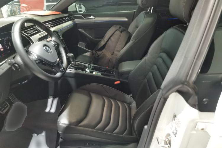 Used Volkswagen FAW-Volkswagen CC 2020 330TSI Glamour Edition China VI Standard Left Front Seat