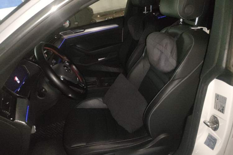 Used Volkswagen FAW-Volkswagen CC 2020 330TSI Glamour Edition China VI Standard Left Front Seat