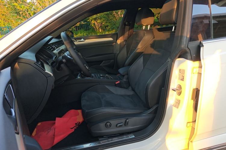 Used Volkswagen FAW-Volkswagen CC 2020 330TSI Huayan Edition China VI Standard Left Front Seat