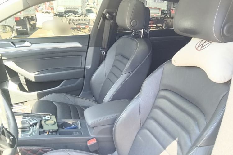 Used Volkswagen FAW-Volkswagen CC 2020 330TSI Glamour Edition China VI Standard Left Front Seat