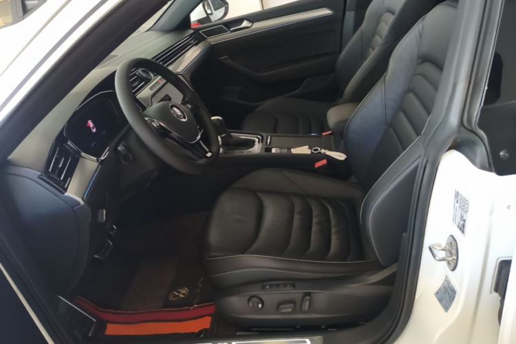 Used Volkswagen FAW-Volkswagen CC 2020 330TSI Glamour Edition China VI Standard Left Front Seat