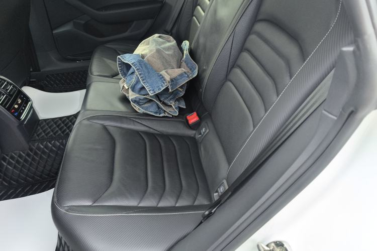 Used Volkswagen FAW-Volkswagen CC 2020 330TSI Glamour Edition China VI Standard Left Rear Seat