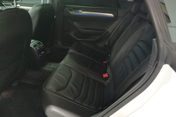 Used Volkswagen FAW-Volkswagen CC 2020 330TSI Glamour Edition China VI Standard Left Rear Seat