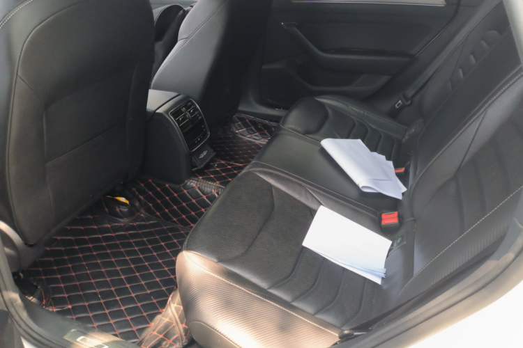 Used Volkswagen FAW-Volkswagen CC 2020 330TSI Glamour Edition China VI Standard Left Rear Seat