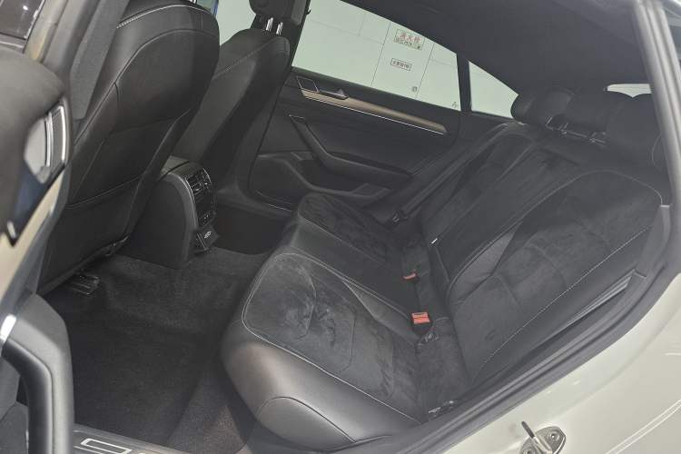 Used Volkswagen FAW-Volkswagen CC 2020 330TSI Huayan Edition China VI Standard Left Rear Seat