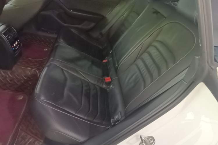 Used Volkswagen FAW-Volkswagen CC 2020 330TSI Glamour Edition China VI Standard Left Rear Seat