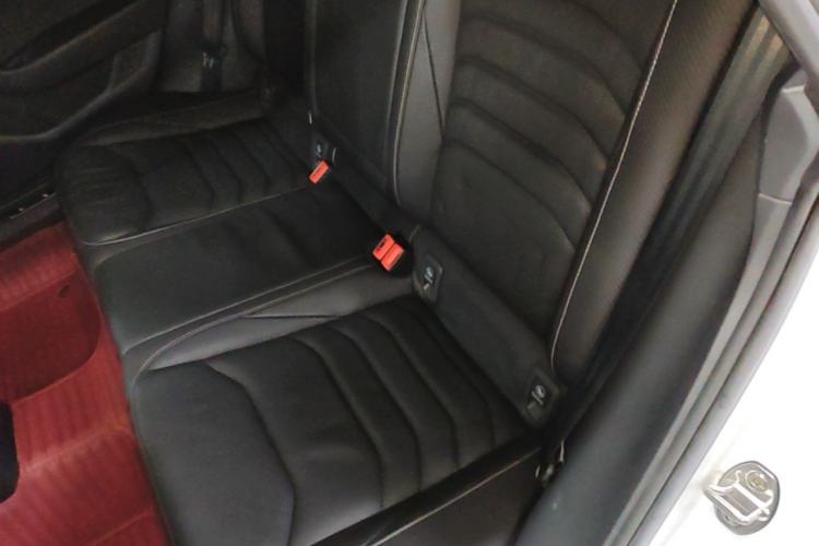 Used Volkswagen FAW-Volkswagen CC 2020 330TSI Glamour Edition China VI Standard Left Rear Seat
