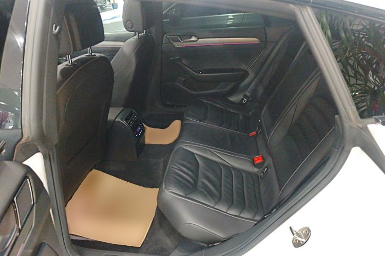 Used Volkswagen FAW-Volkswagen CC 2020 330TSI Glamour Edition China VI Standard Left Rear Seat