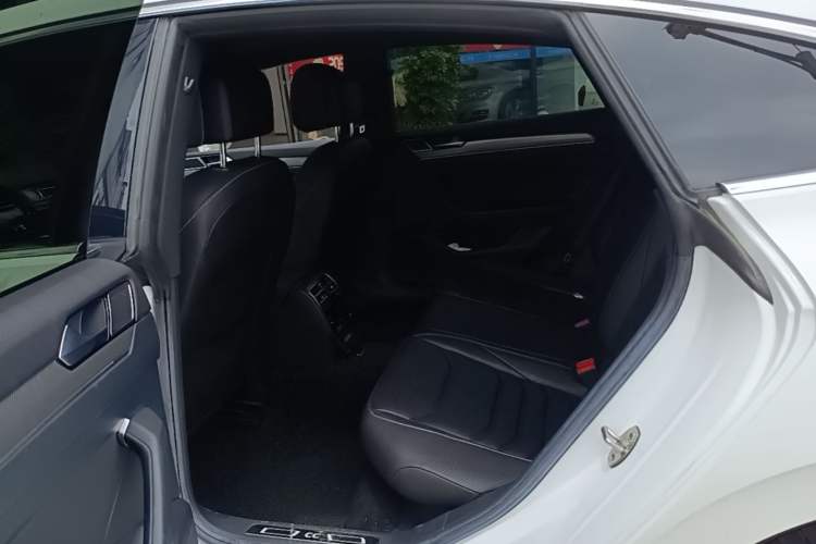 Used Volkswagen FAW-Volkswagen CC 2020 330TSI Glamour Edition China VI Standard Left Rear Seat