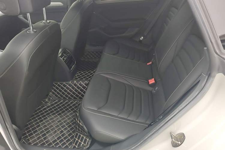 Used Volkswagen FAW-Volkswagen CC 2020 330TSI Glamour Edition China VI Standard Left Rear Seat