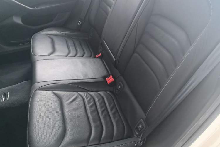 Used Volkswagen FAW-Volkswagen CC 2020 330TSI Glamour Edition China VI Standard Left Rear Seat