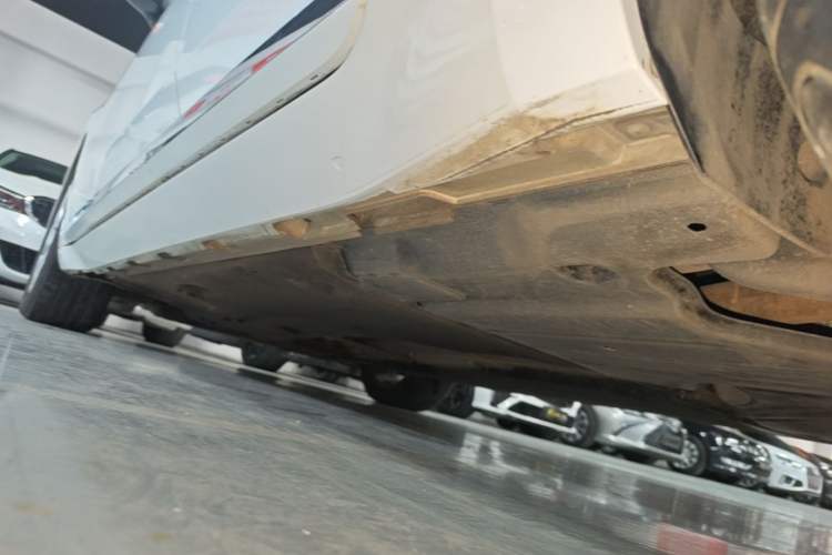 Used Volkswagen FAW-Volkswagen CC 2020 330TSI Huayan Edition China VI Standard Left Side Sill