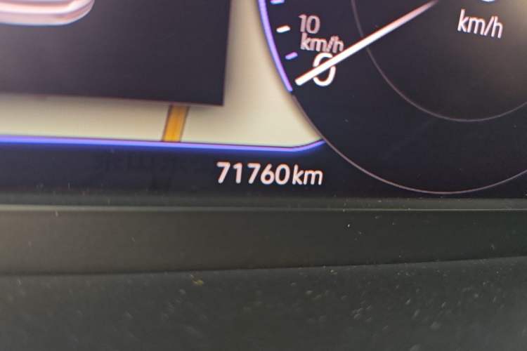Used Volkswagen FAW-Volkswagen CC 2020 330TSI Glamour Edition China VI Standard Odometer Close Up