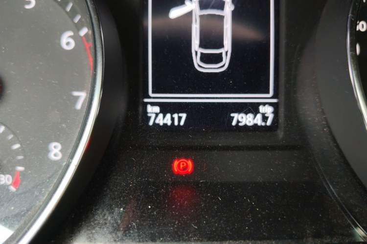 Used Volkswagen FAW-Volkswagen CC 2020 330TSI Huayan Edition China VI Standard Odometer Close Up