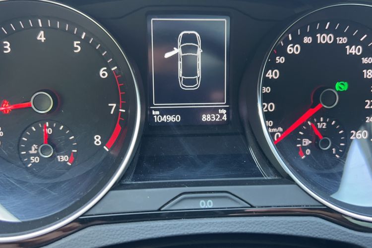 Used Volkswagen FAW-Volkswagen CC 2020 330TSI Huayan Edition China VI Standard Odometer Close Up