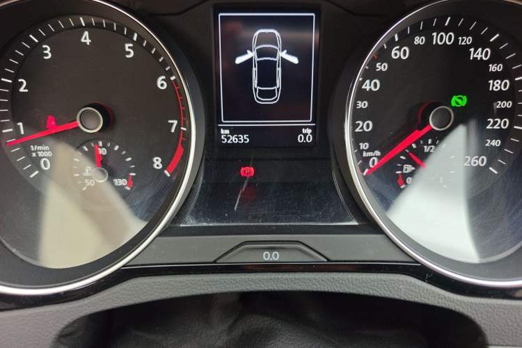 Used Volkswagen FAW-Volkswagen CC 2020 330TSI Huayan Edition China VI Standard Odometer Close Up