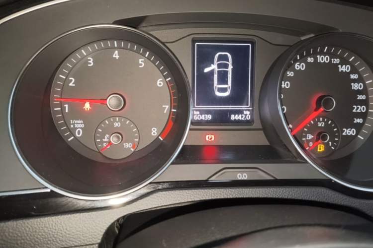 Used Volkswagen FAW-Volkswagen CC 2020 330TSI Huayan Edition China VI Standard Odometer Close Up