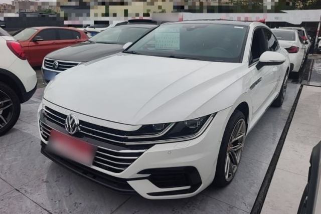 Volkswagen FAW-Volkswagen CC 2020 330TSI Glamour Edition China VI Standard usado