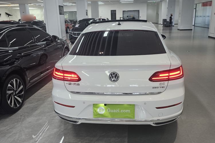 Used Volkswagen FAW-Volkswagen CC 2020 330TSI Huayan Edition China VI Standard Rear