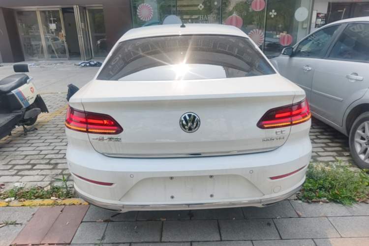 Used Volkswagen FAW-Volkswagen CC 2020 330TSI Glamour Edition China VI Standard Rear