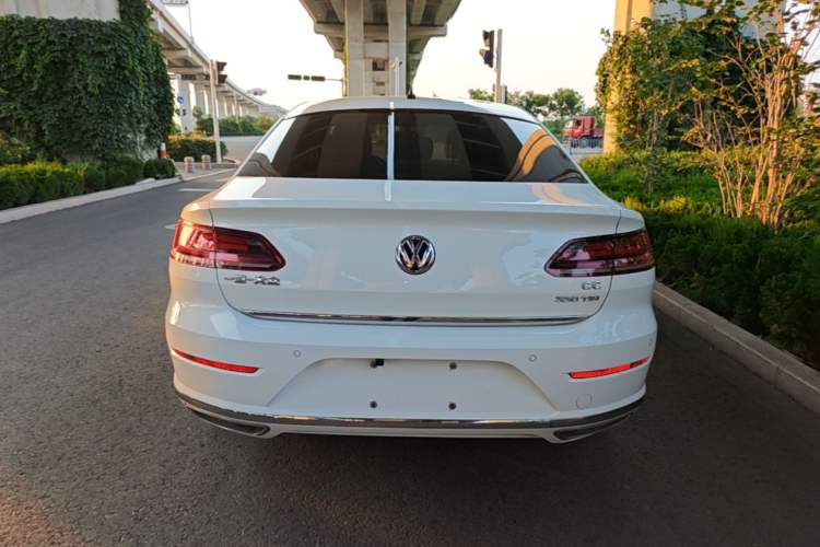 Used Volkswagen FAW-Volkswagen CC 2020 330TSI Huayan Edition China VI Standard Rear