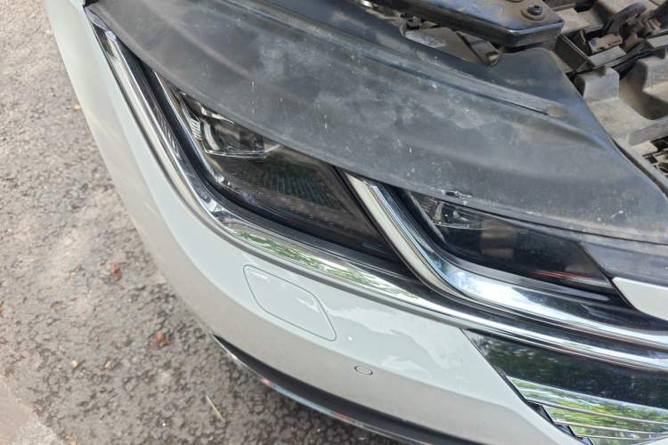Used Volkswagen FAW-Volkswagen CC 2020 330TSI Glamour Edition China VI Standard Right Front Headlight