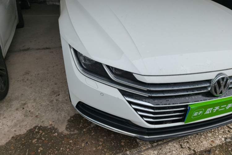 Used Volkswagen FAW-Volkswagen CC 2020 330TSI Glamour Edition China VI Standard Right Front Headlight