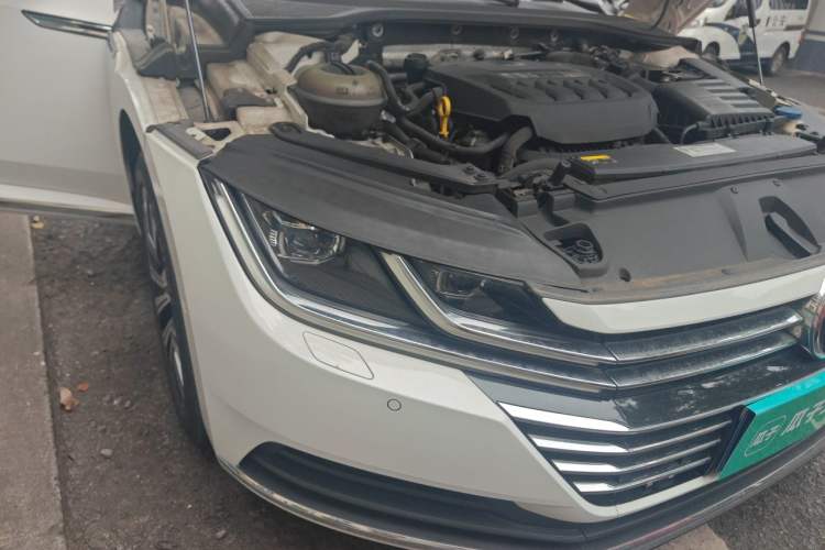 Used Volkswagen FAW-Volkswagen CC 2020 330TSI Glamour Edition China VI Standard Right Front Headlight