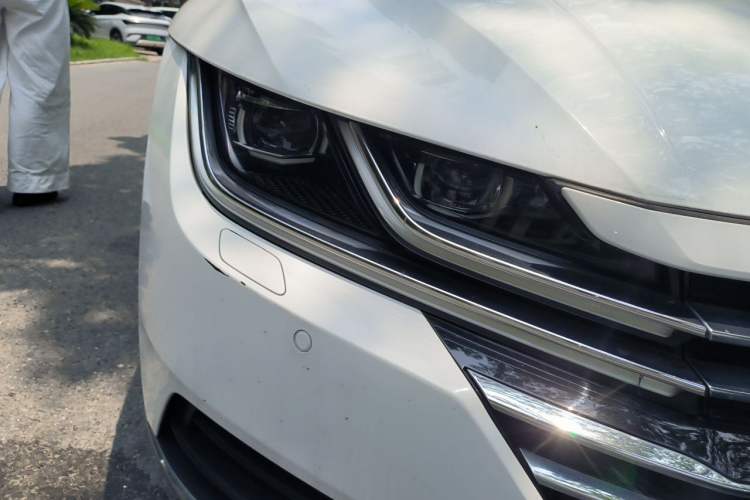 Used Volkswagen FAW-Volkswagen CC 2020 330TSI Glamour Edition China VI Standard Right Front Headlight