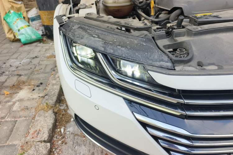Used Volkswagen FAW-Volkswagen CC 2020 330TSI Glamour Edition China VI Standard Right Front Headlight