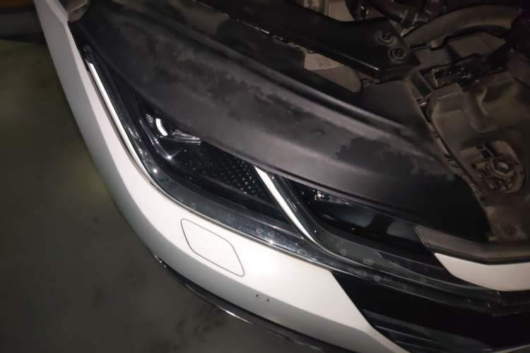 Used Volkswagen FAW-Volkswagen CC 2020 330TSI Glamour Edition China VI Standard Right Front Headlight