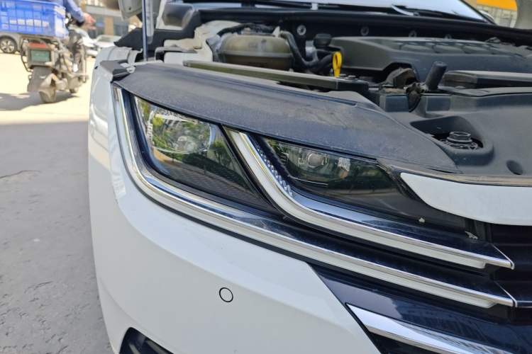 Used Volkswagen FAW-Volkswagen CC 2020 330TSI Huayan Edition China VI Standard Right Front Headlight