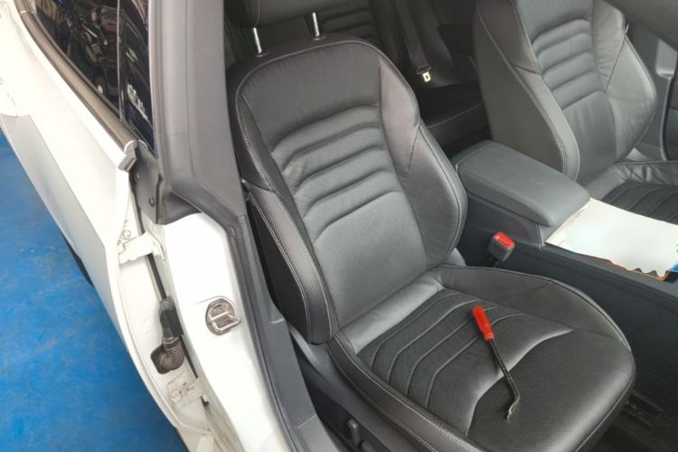 Used Volkswagen FAW-Volkswagen CC 2020 330TSI Glamour Edition China VI Standard Right Front Seat