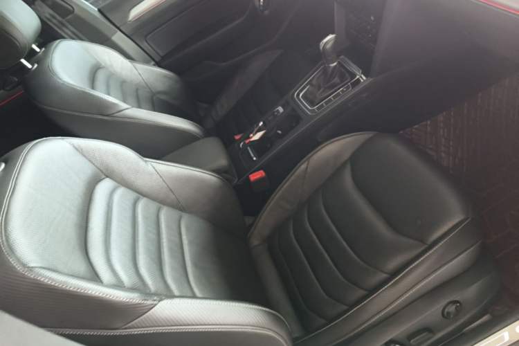 Used Volkswagen FAW-Volkswagen CC 2020 330TSI Glamour Edition China VI Standard Right Front Seat