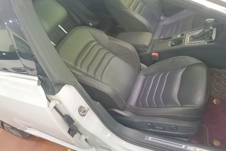 Used Volkswagen FAW-Volkswagen CC 2020 330TSI Glamour Edition China VI Standard Right Front Seat