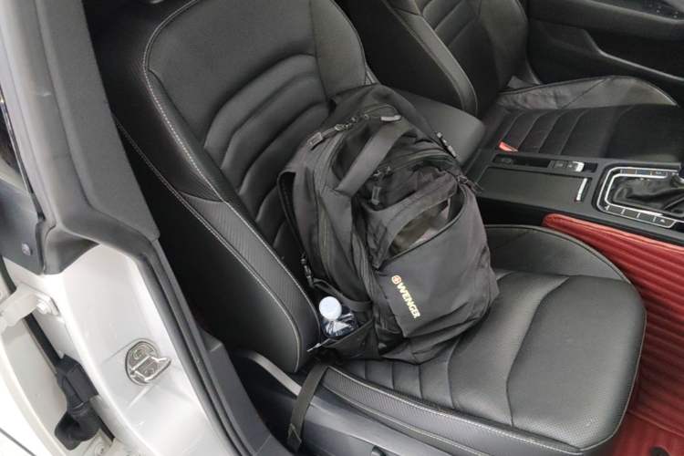 Used Volkswagen FAW-Volkswagen CC 2020 330TSI Glamour Edition China VI Standard Right Front Seat