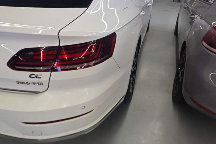 Used Volkswagen FAW-Volkswagen CC 2020 330TSI Glamour Edition China VI Standard Right Rear Taillight
