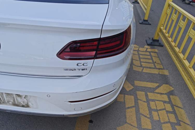 Used Volkswagen FAW-Volkswagen CC 2020 330TSI Huayan Edition China VI Standard Right Rear Taillight