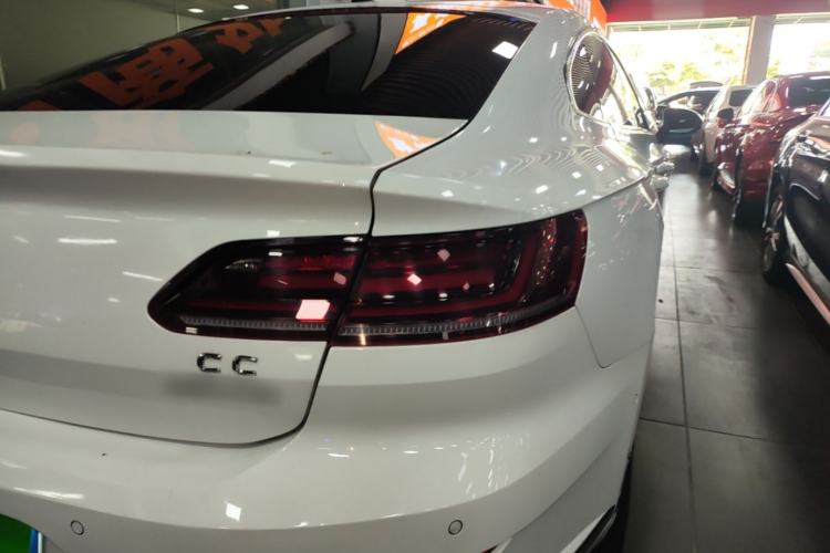 Used Volkswagen FAW-Volkswagen CC 2020 330TSI Glamour Edition China VI Standard Right Rear Taillight