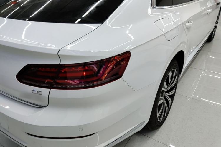 Used Volkswagen FAW-Volkswagen CC 2020 330TSI Glamour Edition China VI Standard Right Rear Taillight