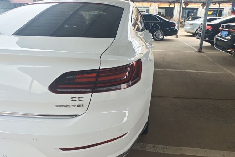 Used Volkswagen FAW-Volkswagen CC 2020 330TSI Glamour Edition China VI Standard Right Rear Taillight