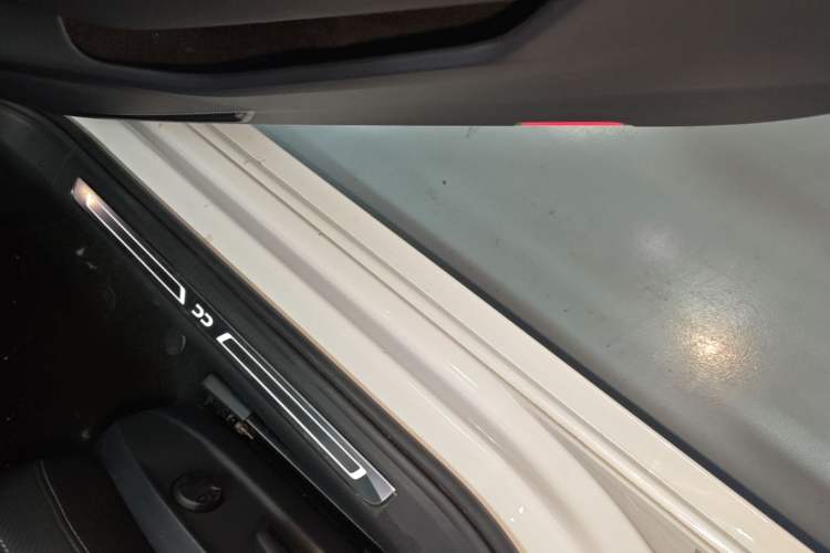 Used Volkswagen FAW-Volkswagen CC 2020 330TSI Glamour Edition China VI Standard Right Side Sill
