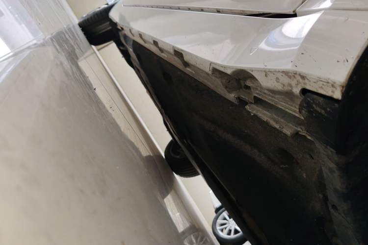 Used Volkswagen FAW-Volkswagen CC 2020 330TSI Glamour Edition China VI Standard Right Side Sill