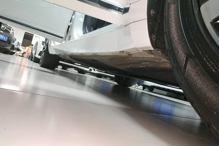 Used Volkswagen FAW-Volkswagen CC 2020 330TSI Glamour Edition China VI Standard Right Side Sill