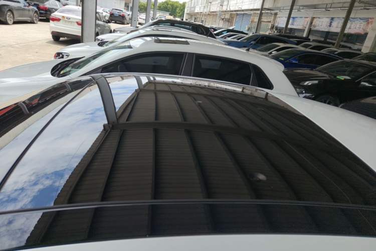 Used Volkswagen FAW-Volkswagen CC 2020 330TSI Glamour Edition China VI Standard Roof