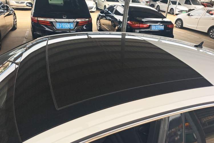 Used Volkswagen FAW-Volkswagen CC 2020 330TSI Glamour Edition China VI Standard Roof