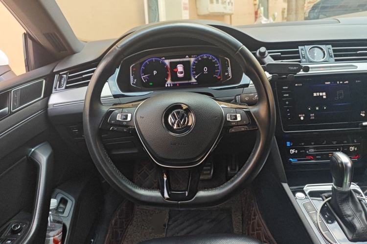 Used Volkswagen FAW-Volkswagen CC 2020 330TSI Glamour Edition China VI Standard Steering Wheel