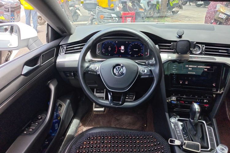 Used Volkswagen FAW-Volkswagen CC 2020 330TSI Glamour Edition China VI Standard Steering Wheel