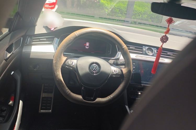 Used Volkswagen FAW-Volkswagen CC 2020 330TSI Glamour Edition China VI Standard Steering Wheel