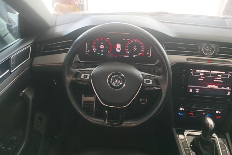 Used Volkswagen FAW-Volkswagen CC 2020 330TSI Glamour Edition China VI Standard Steering Wheel